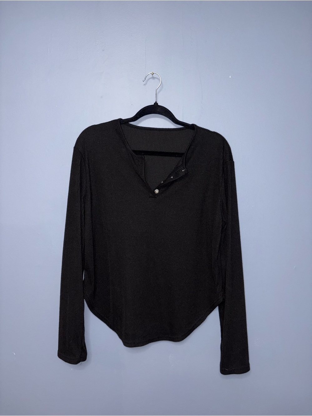 Black Ribbed Longsleeve NWOT | Size XL